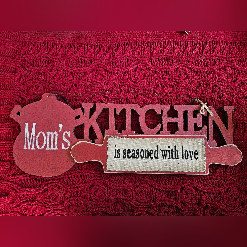 Wooden kitchen decor